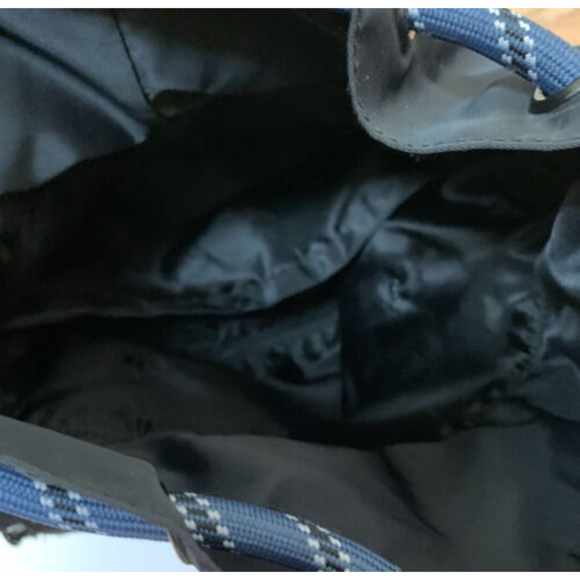 Go Dot Dash Black Blue Camo Bucket Tote Yoga Gym Travel Bag Cross Body Strap EUC - Picture 8 of 12